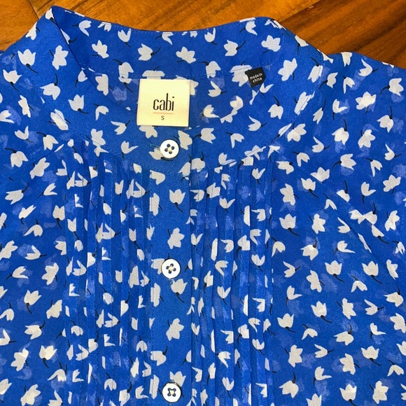 Cabi Electric Blouse #5530, small, EUC - Picture 4 of 6
